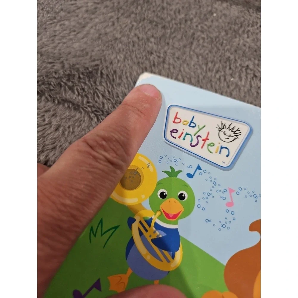 BABY EINSTEIN‎ What Do You Hear? Lift-a-Flap Sound Book: Hardcover: READ